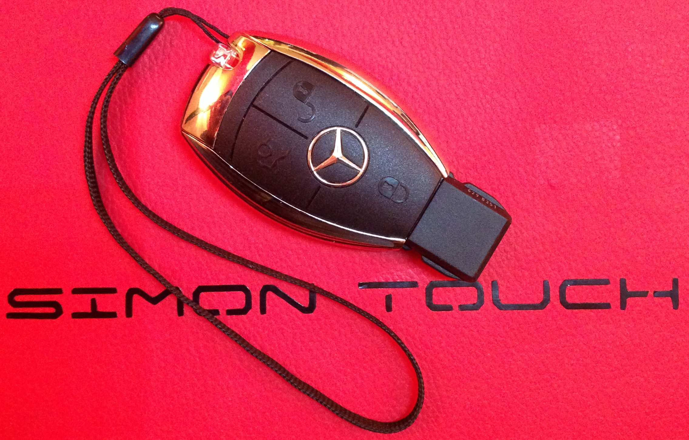 key-mercedes-simontouch